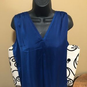 Renuar blue top